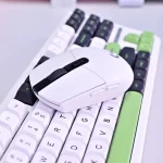 Logitech G305 LIGHTSPEED Wireless Gaming Mouse 4